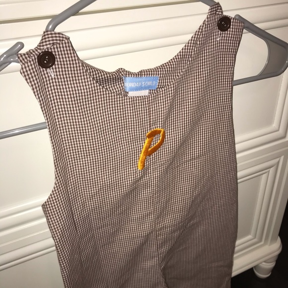 Monday’s Child “P” Monogram Romper - Picture 2 of 4